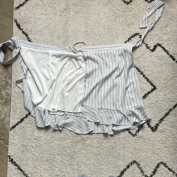 Lulus blue striped wrap flowy skirt - Picture 3 of 6